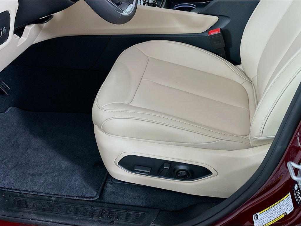 New 2025 Jeep Grand Cherokee L Limited image 27