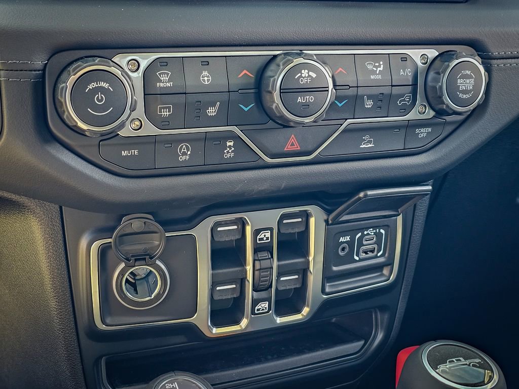 New 2026 Jeep Gladiator Sport AWD/4WD image 24