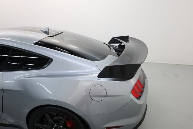 Used 2022 Ford Mustang Shelby GT500 w/ Carbon Fiber Track Pack RWD image 63