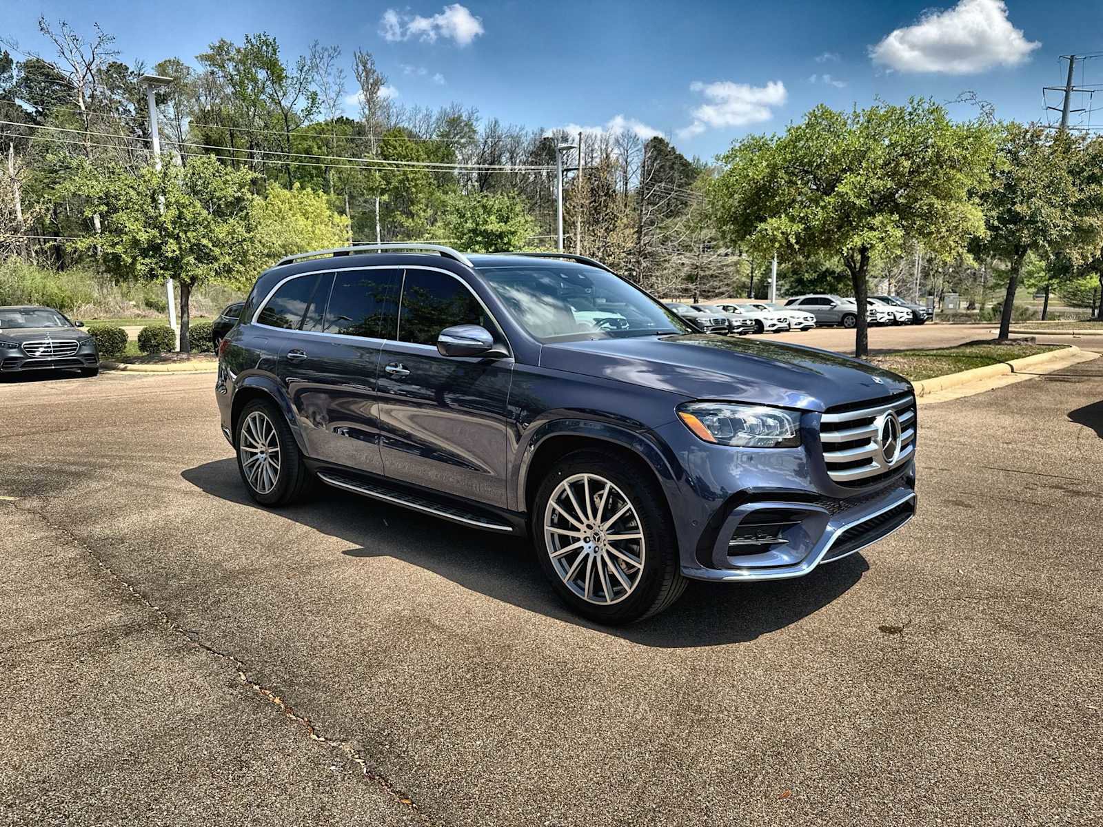 New 2026 Mercedes-Benz GLS 450 4MATIC image 11
