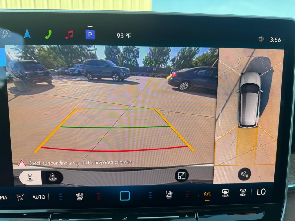 New 2026 Volkswagen Tiguan SEL R-Line AWD/4WD image 19