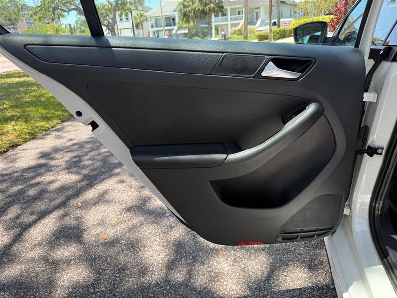 Used 2014 Volkswagen Jetta S FWD image 14