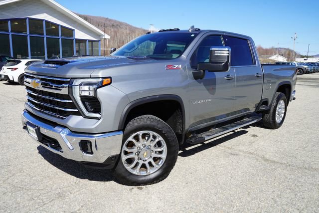 Used 2025 Chevrolet Silverado 2500 LTZ w/ LTZ Premium Package