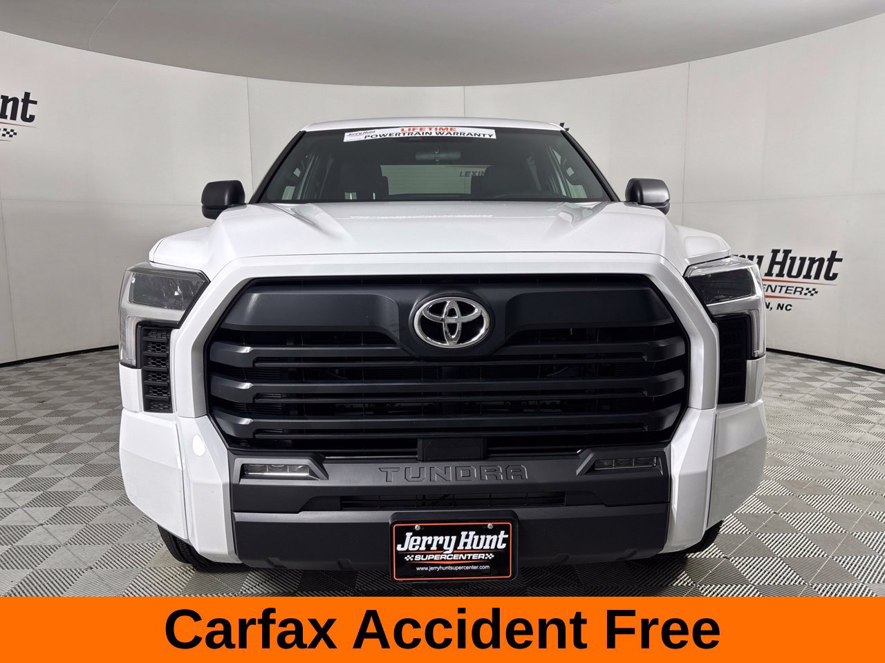Used 2026 Toyota Tundra SR5 AWD/4WD image 3