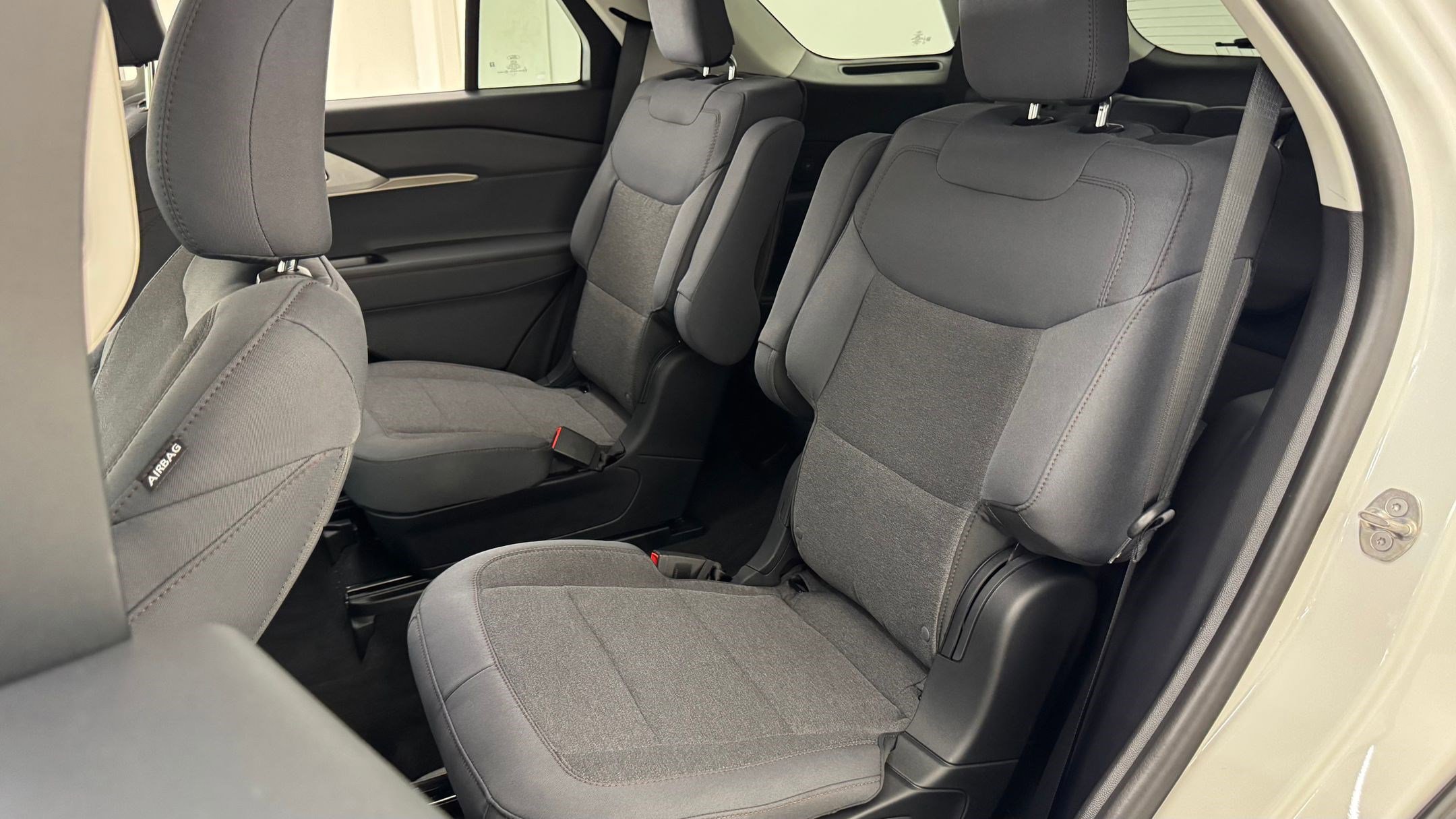 New 2026 Ford Explorer Active image 27