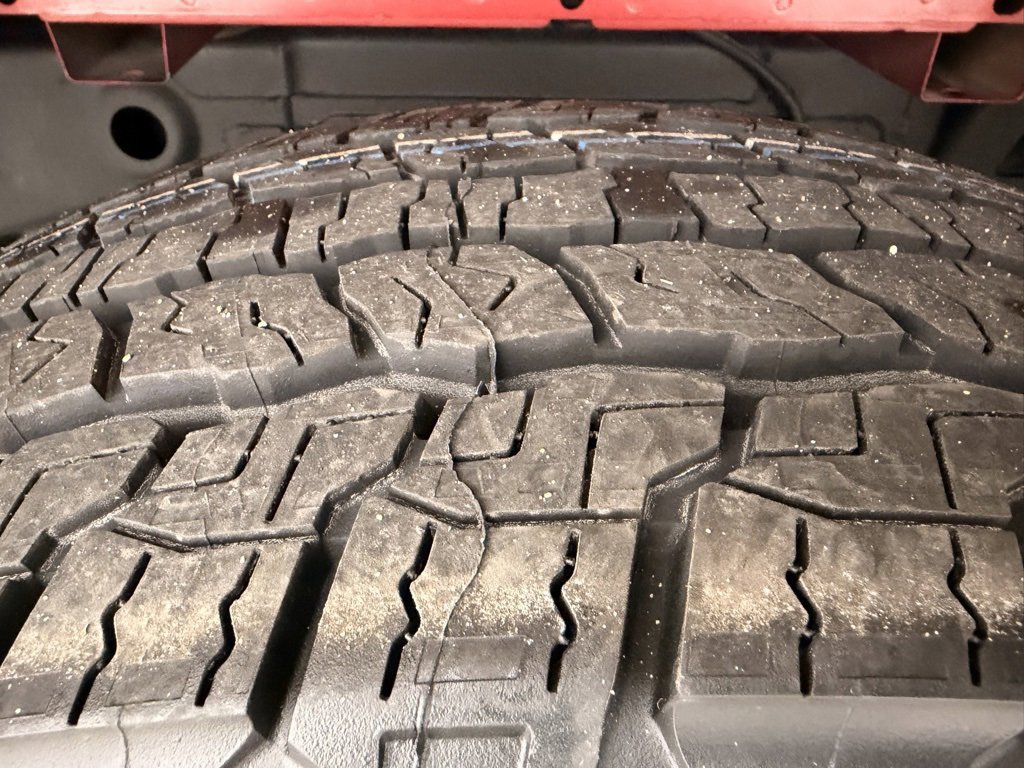 Used 2023 Ford F150 Lariat w/ Equipment Group 502A High image 16