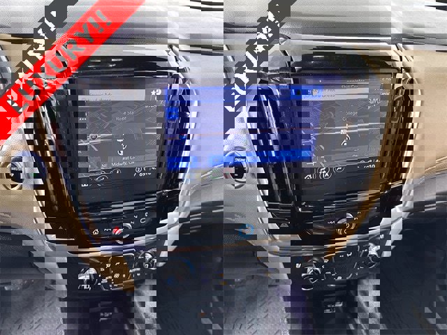 Used 2022 Chevrolet Traverse Premier image 14