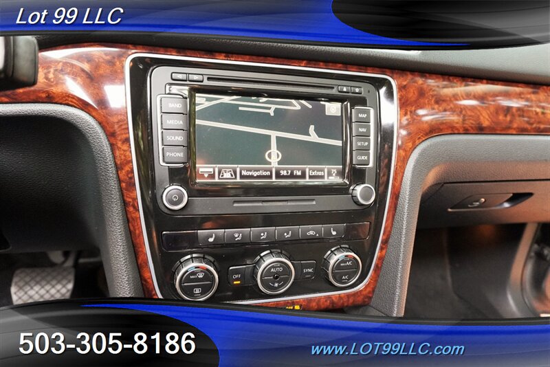Used 2013 Volkswagen Passat TDI SEL Premium FWD image 22