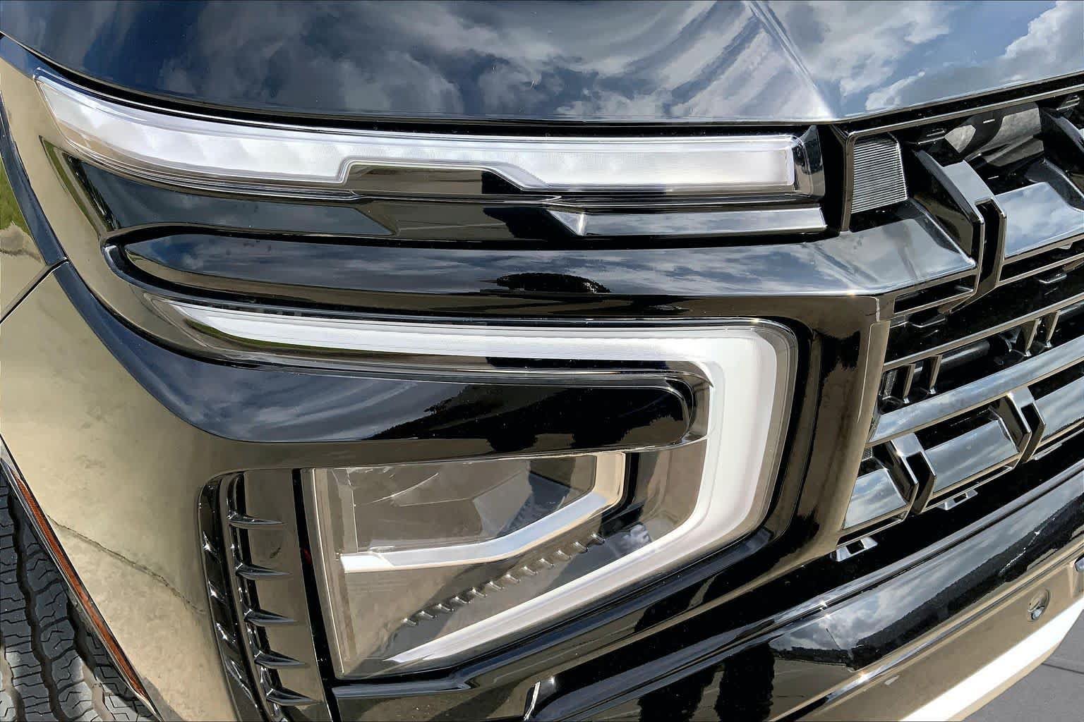 Used 2026 Chevrolet Tahoe Z71 w/ Z71 Off-Road Package AWD/4WD image 50