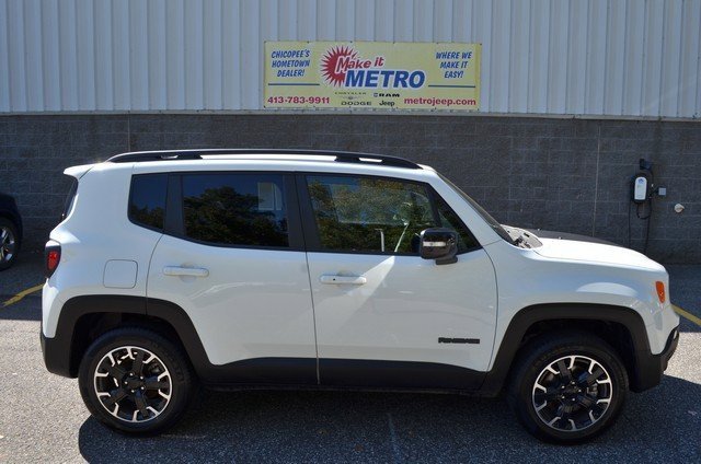 Used 2023 Jeep Renegade Latitude image 9