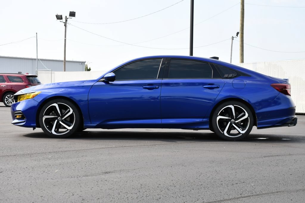 Used 2018 Honda Accord Sport image 4