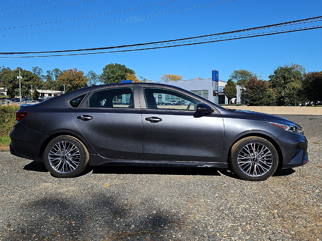 Used 2023 Kia Forte GT-Line FWD image 8