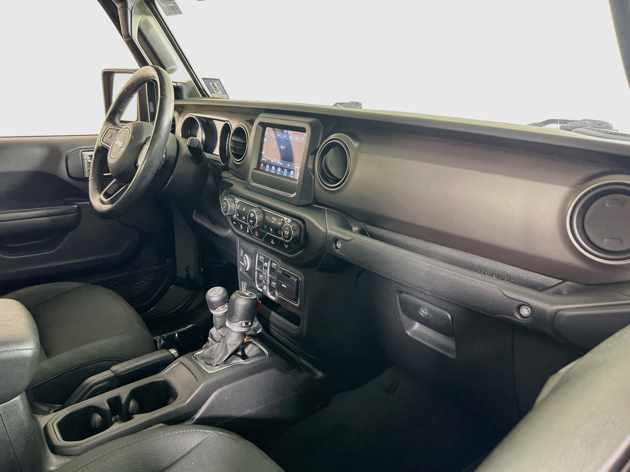 Used 2020 Jeep Gladiator Sport w/ Quick Order Package 24S AWD/4WD image 27