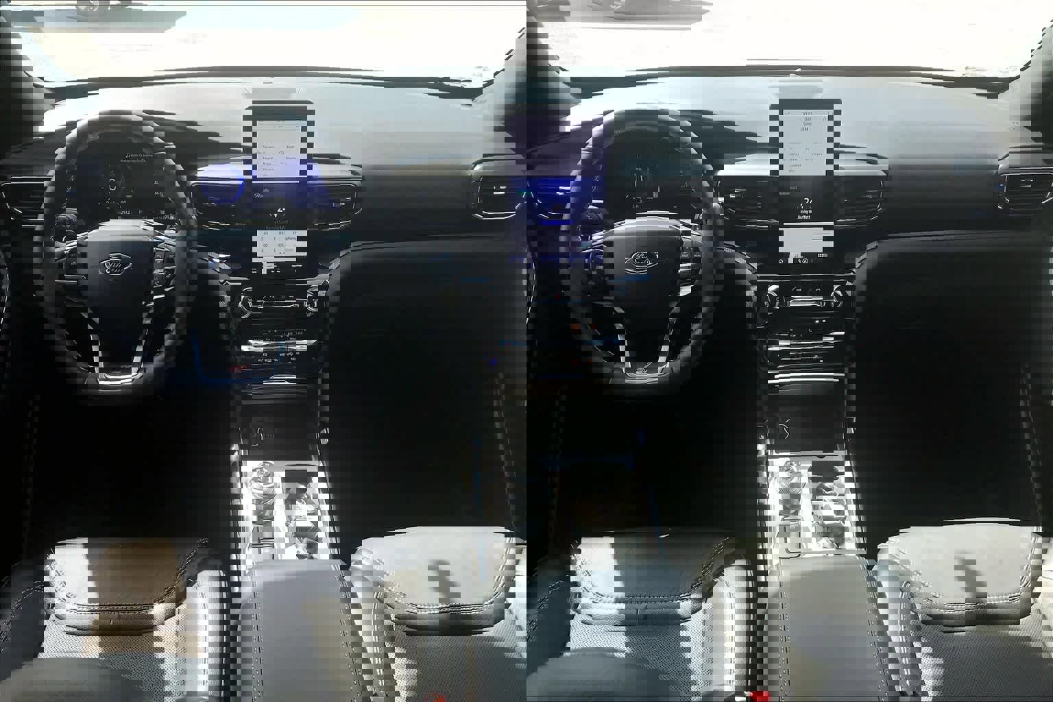 Used 2022 Ford Explorer ST w/ Equipment Group 401A image 14