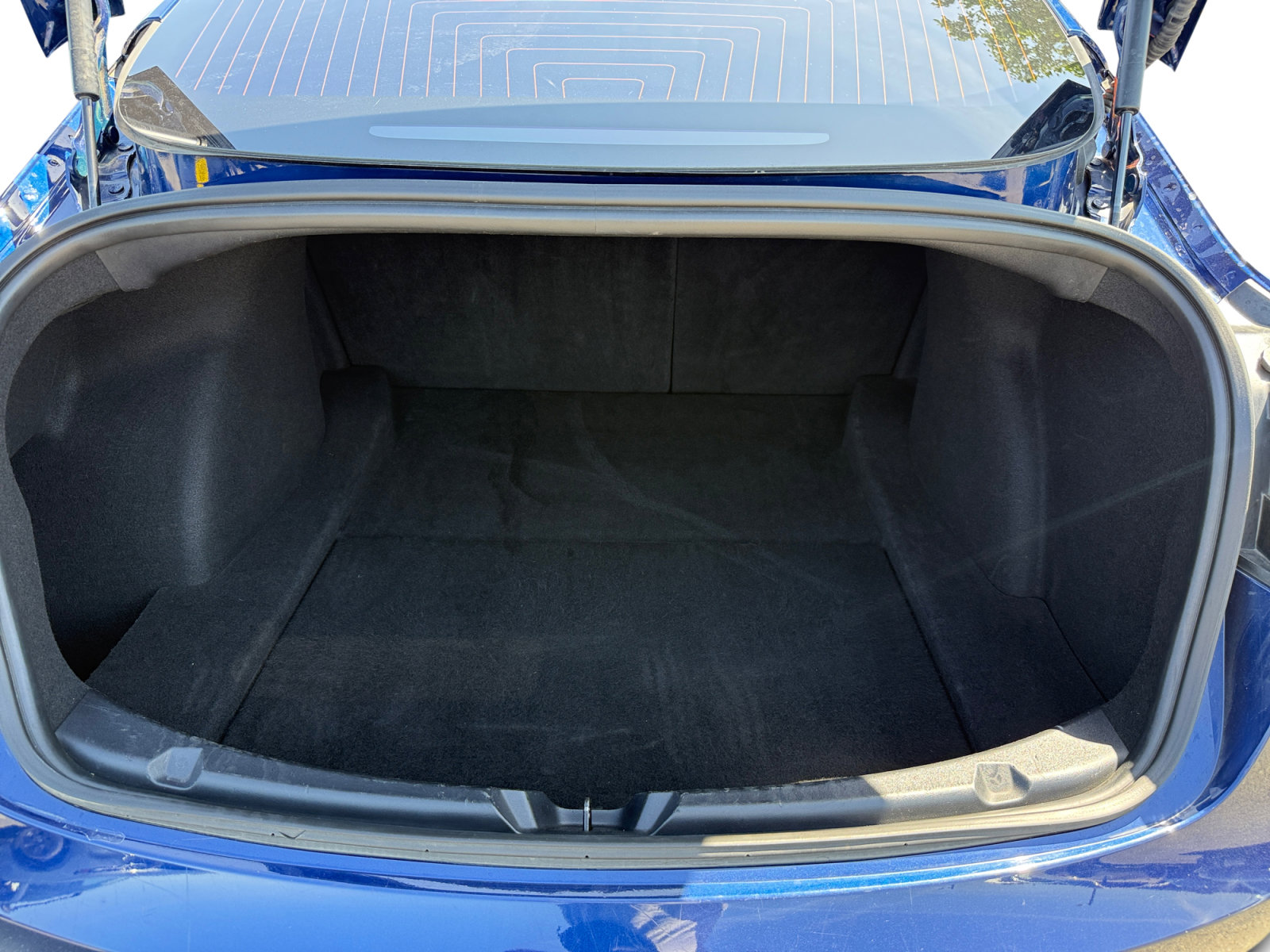 Used 2018 Tesla Model 3 Long Range RWD image 17