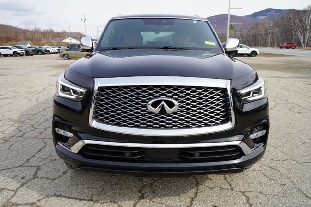 Used 2023 INFINITI QX80 Sensory w/ All-Season Package image 2