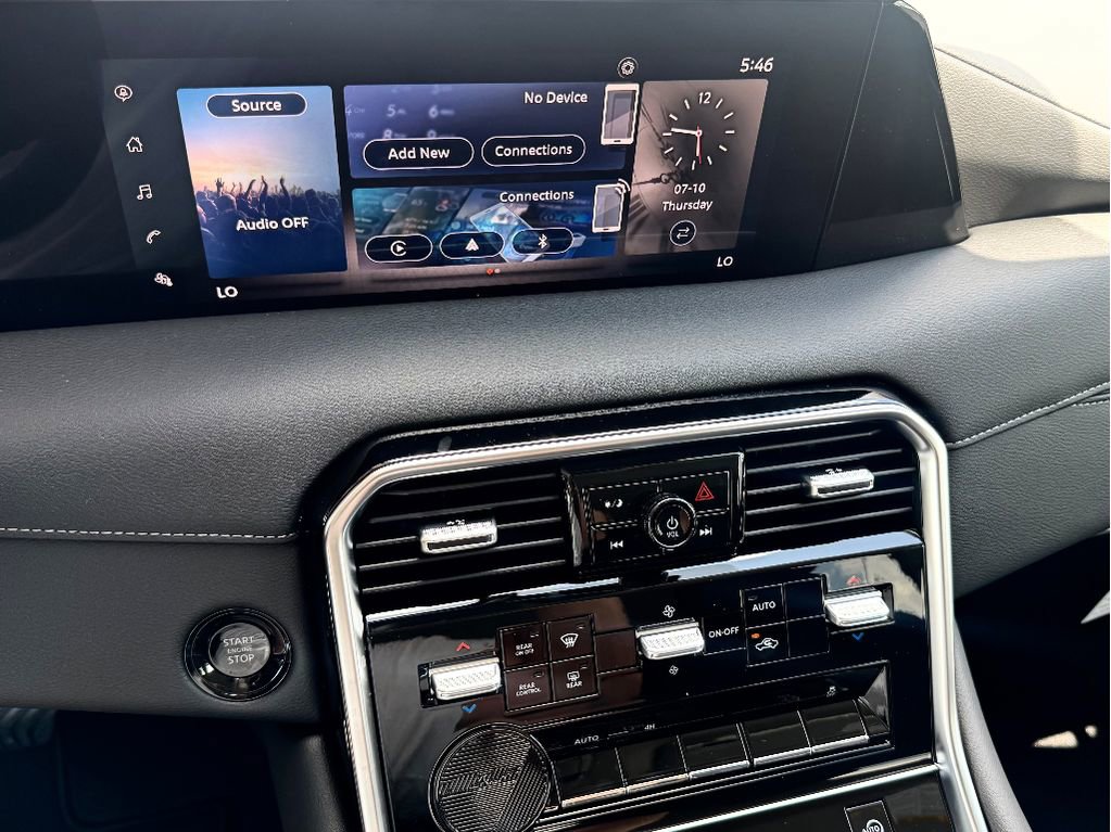 New 2025 Nissan Armada SV image 15