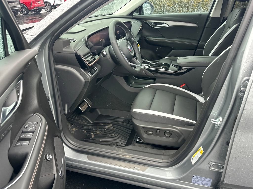 New 2026 Buick Envision Sport Touring image 10