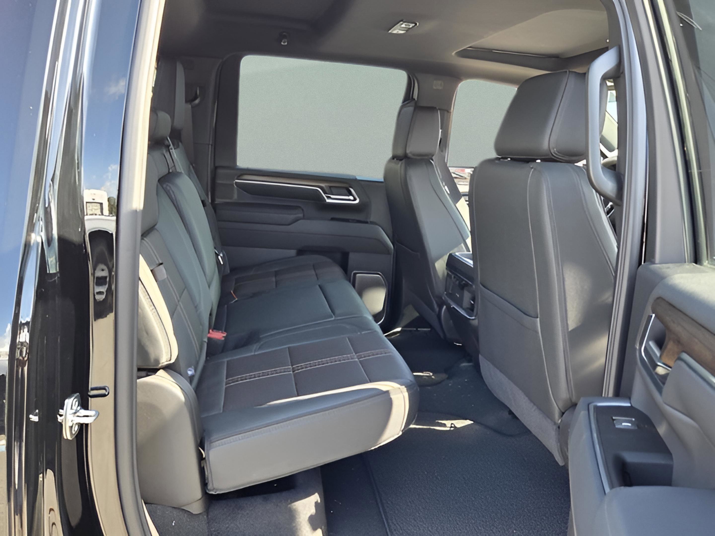 New 2026 Chevrolet Silverado 3500 High Country w/ High Country Premium Package AWD/4WD image 14