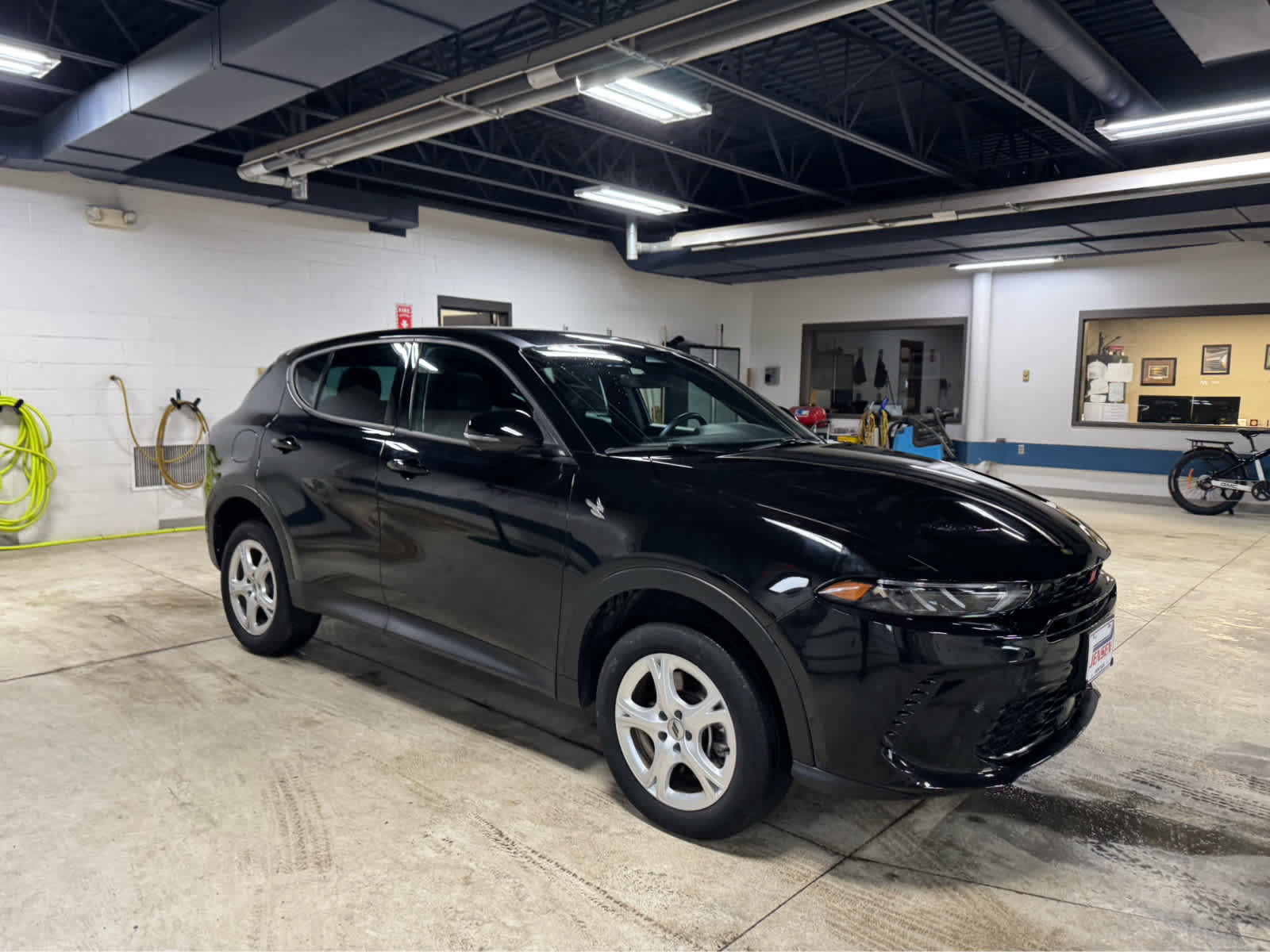 Used 2024 Dodge Hornet GT image 3