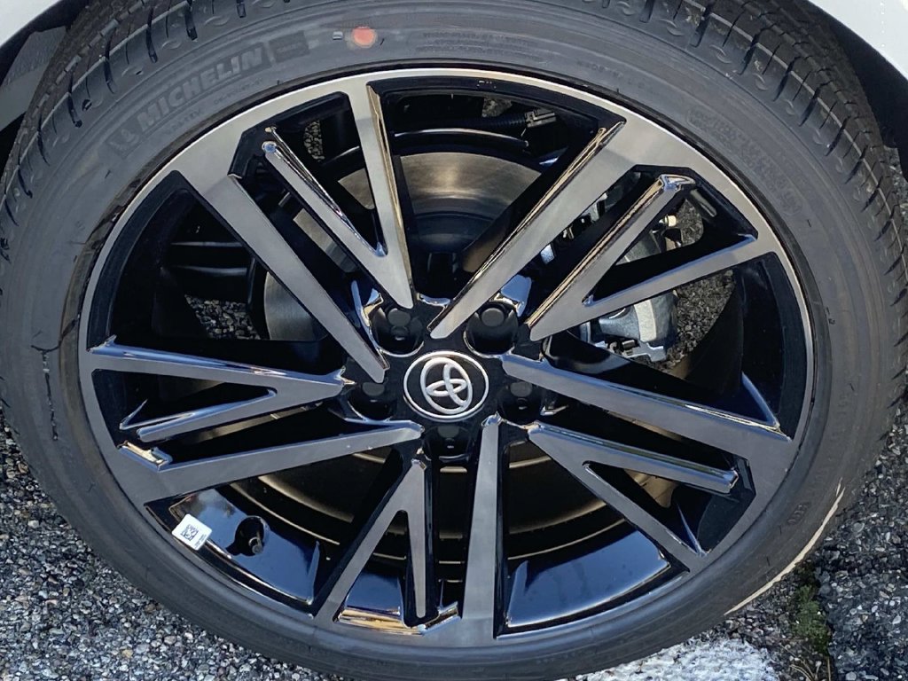 New 2026 Toyota Camry XSE w/ Premium Package FWD image 5