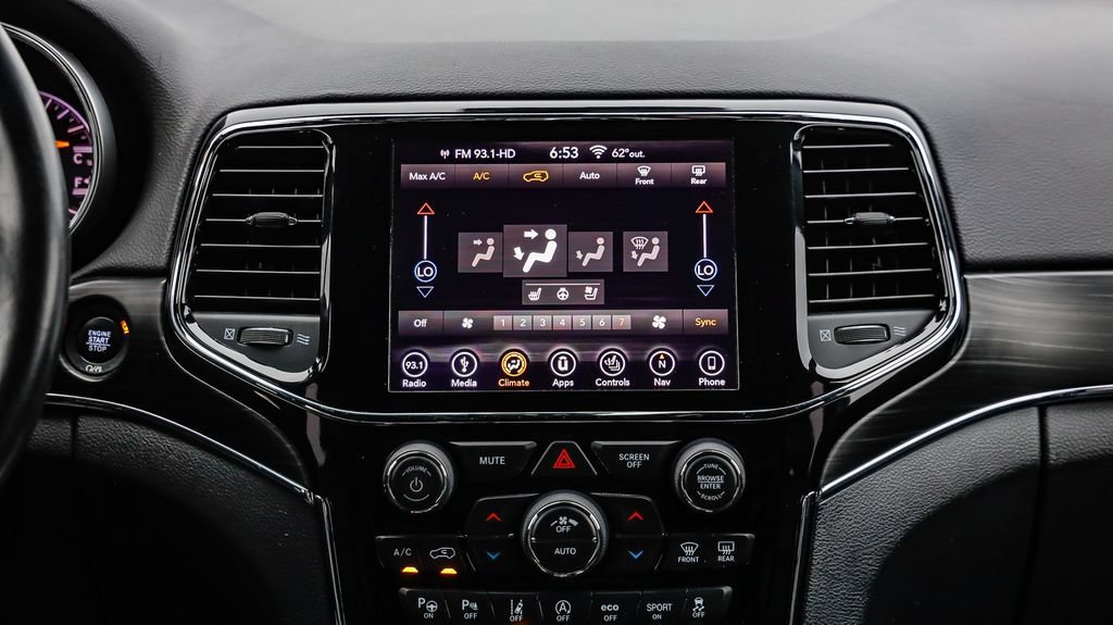 Used 2019 Jeep Grand Cherokee Limited w/ Luxury Group II RWD image 17