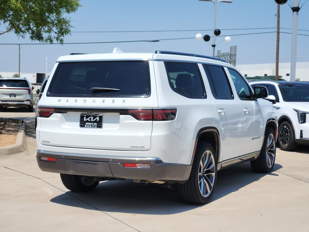 Used 2022 Jeep Wagoneer Series III w/ Premium Group I AWD/4WD image 4