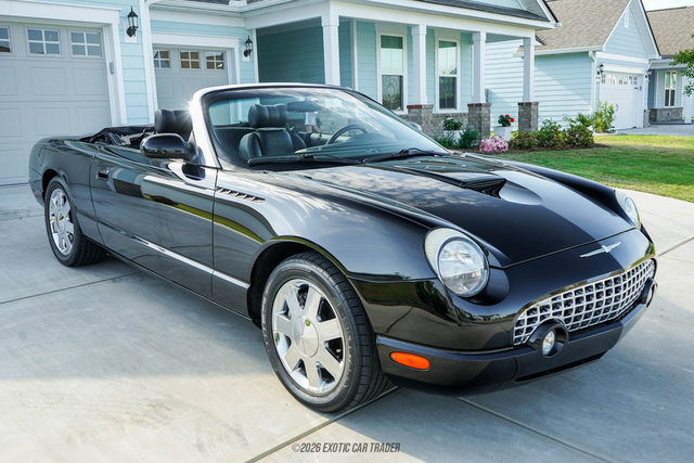 Used 2002 Ford Thunderbird RWD image 12