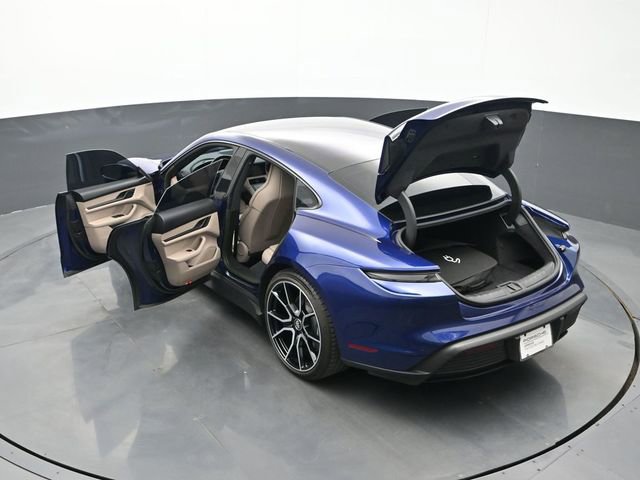 Certified 2023 Porsche Taycan image 29