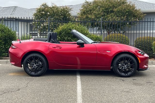 New 2026 MAZDA MX-5 Miata Club RWD image 3