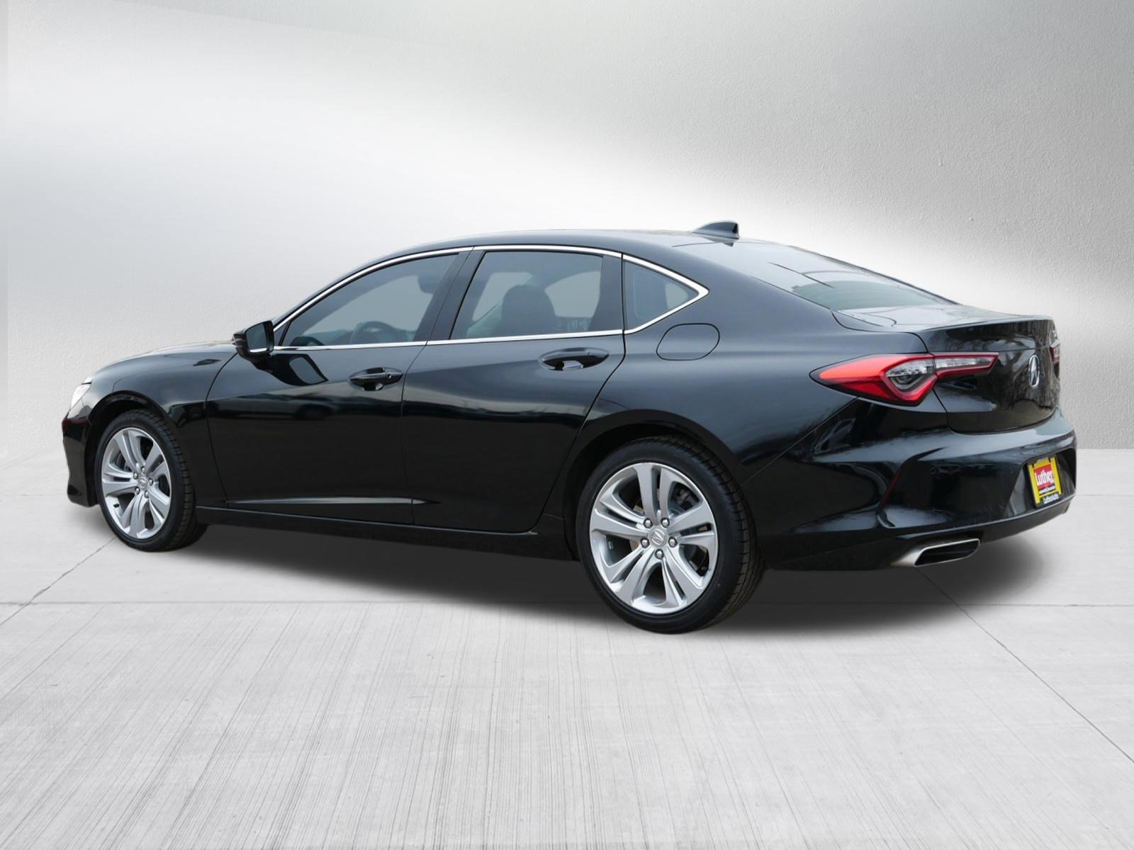 Certified 2022 Acura TLX w/ Technology Package image 5