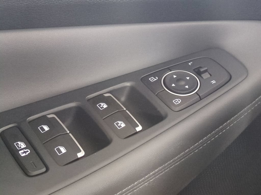 Used 2023 Hyundai Santa Fe SEL w/ Premium Package FWD image 33