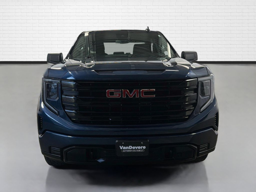 Used 2023 GMC Sierra 1500 Pro w/ Graphite Edition AWD/4WD image 2