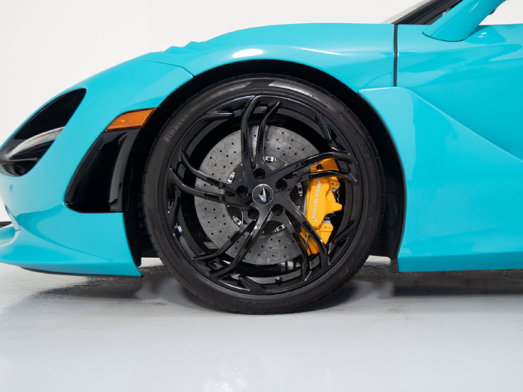 Used 2024 McLaren 750S Spider RWD image 10