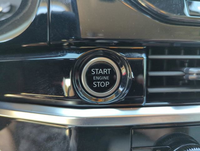 Used 2024 Nissan Pathfinder SL image 48