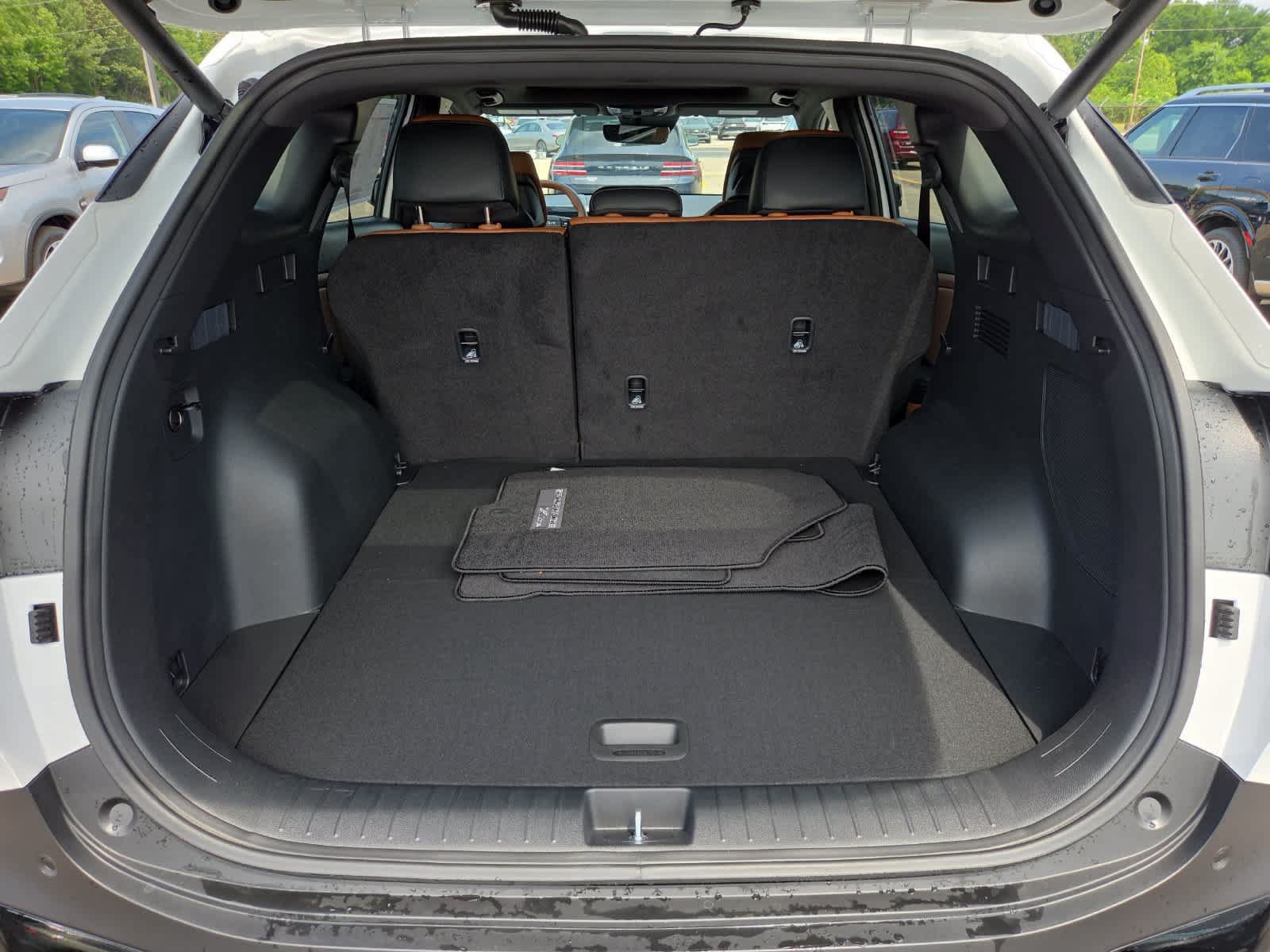 New 2026 Kia Sportage X-Line w/ X-Line Technology Package AWD/4WD image 8