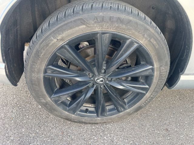 Used 2023 Lexus RX 500h F Sport w/ Accessory Package (Z1) image 4