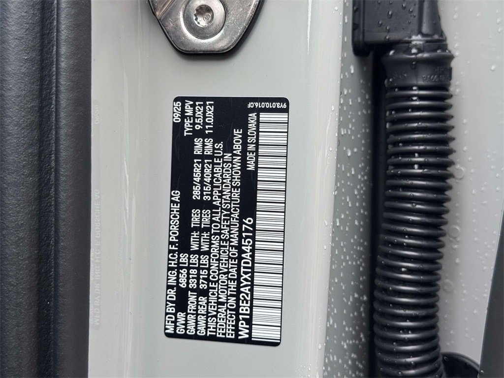 New 2026 Porsche Cayenne E-Hybrid Coupe image 30