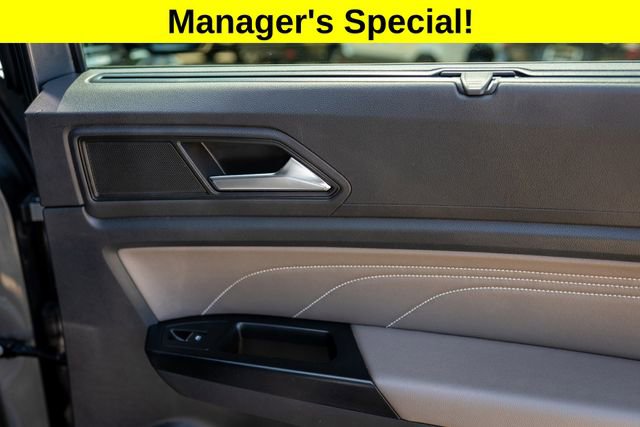 Used 2021 Volkswagen Atlas SE w/ Towing Package image 25