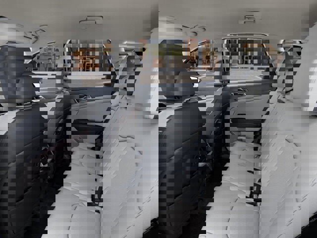 New 2026 Kia Sportage EX image 18