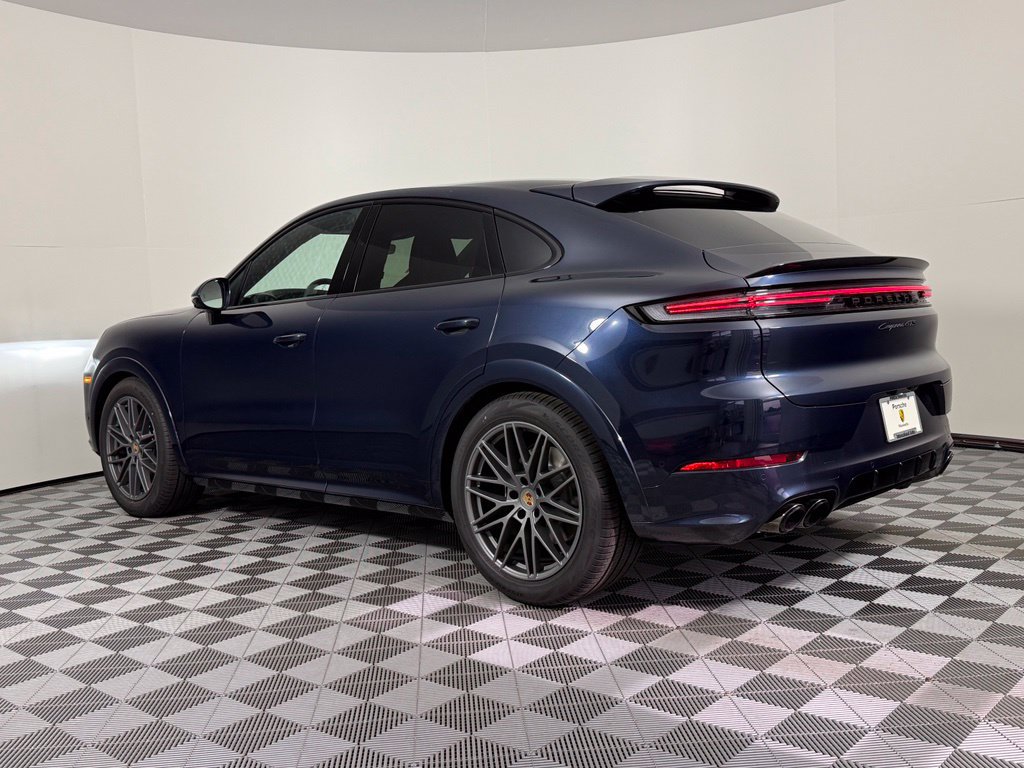 New 2026 Porsche Cayenne GTS AWD/4WD image 3