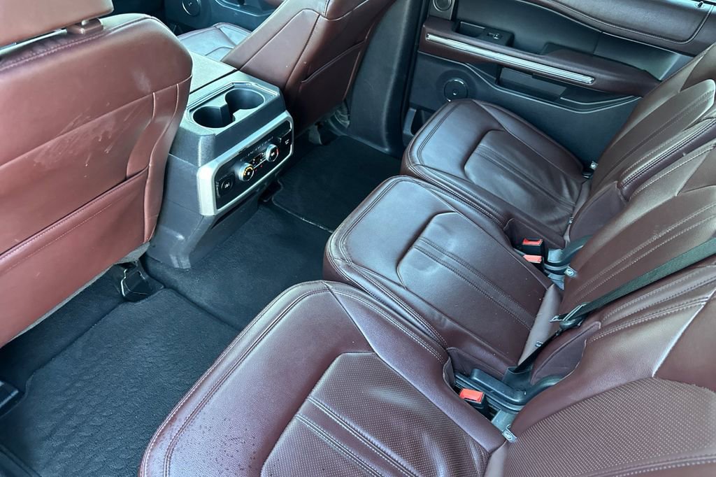 Used 2024 Ford Expedition Max Limited AWD/4WD image 12