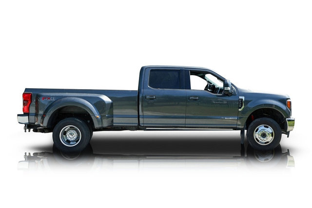 Used 2017 Ford F350 Lariat w/ Lariat Ultimate Package AWD/4WD image 2
