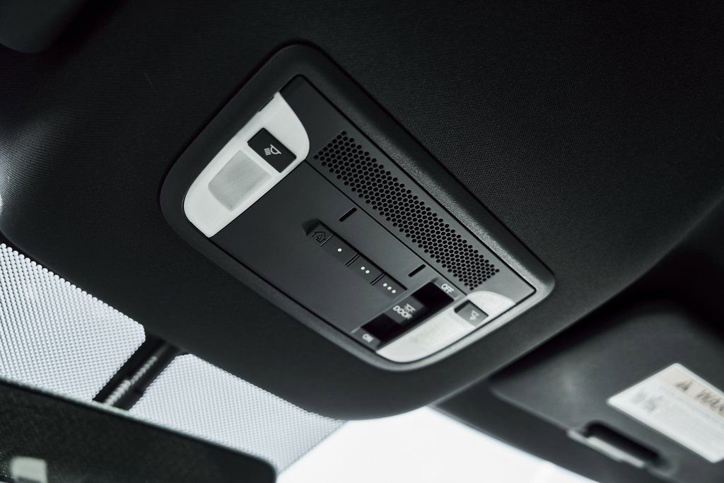 Used 2017 Acura NSX image 69