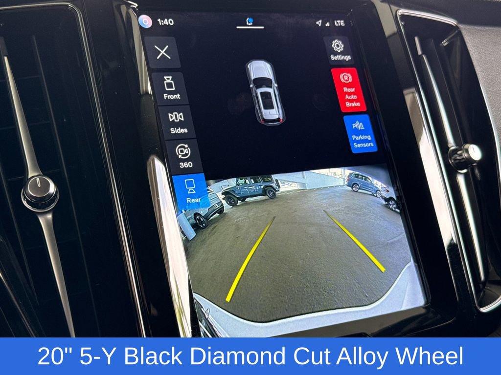 Certified 2023 Volvo XC60 B5 Plus image 19