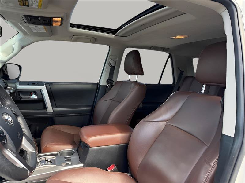 Used 2021 Toyota 4Runner Limited AWD/4WD image 16