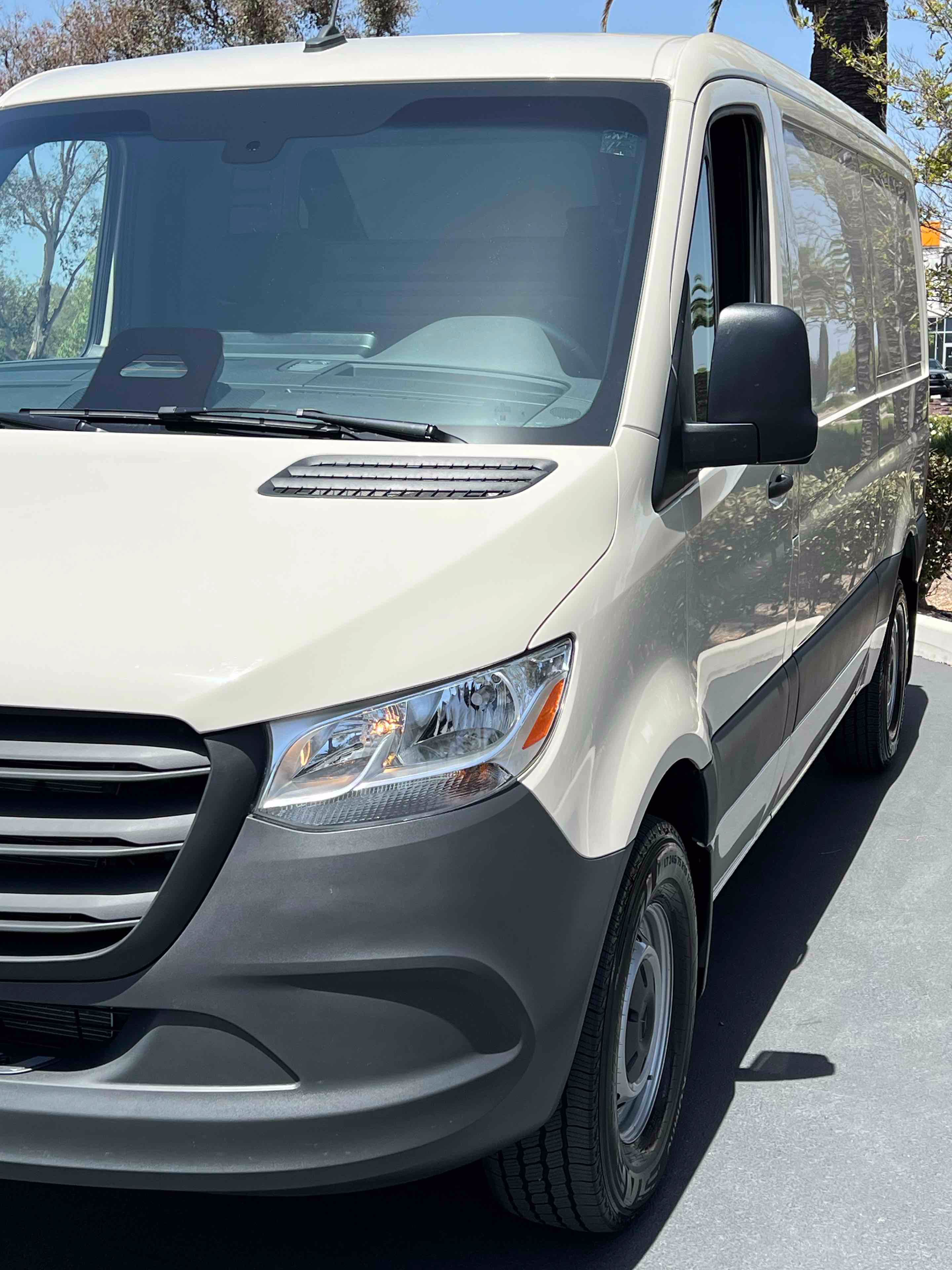 Used 2026 Mercedes-Benz Sprinter 2500 image 42