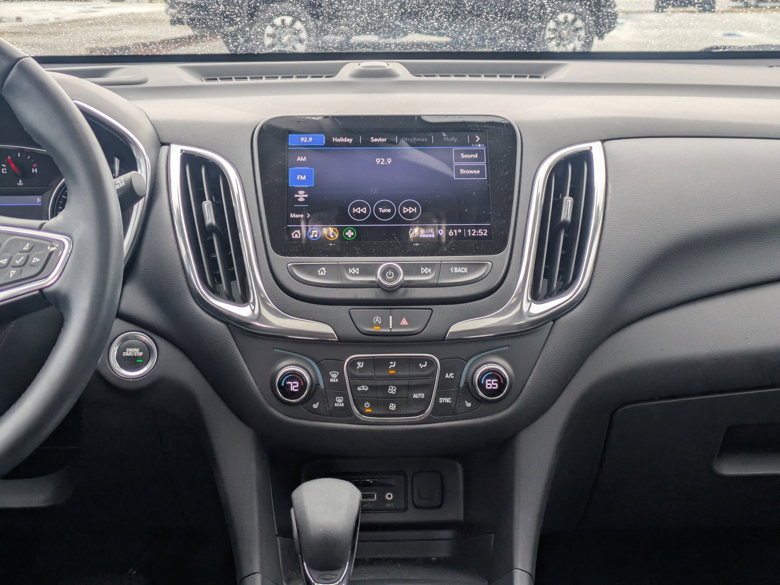 Used 2024 Chevrolet Equinox LT image 19