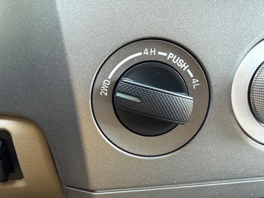 Used 2012 Toyota Tundra Limited AWD/4WD image 13