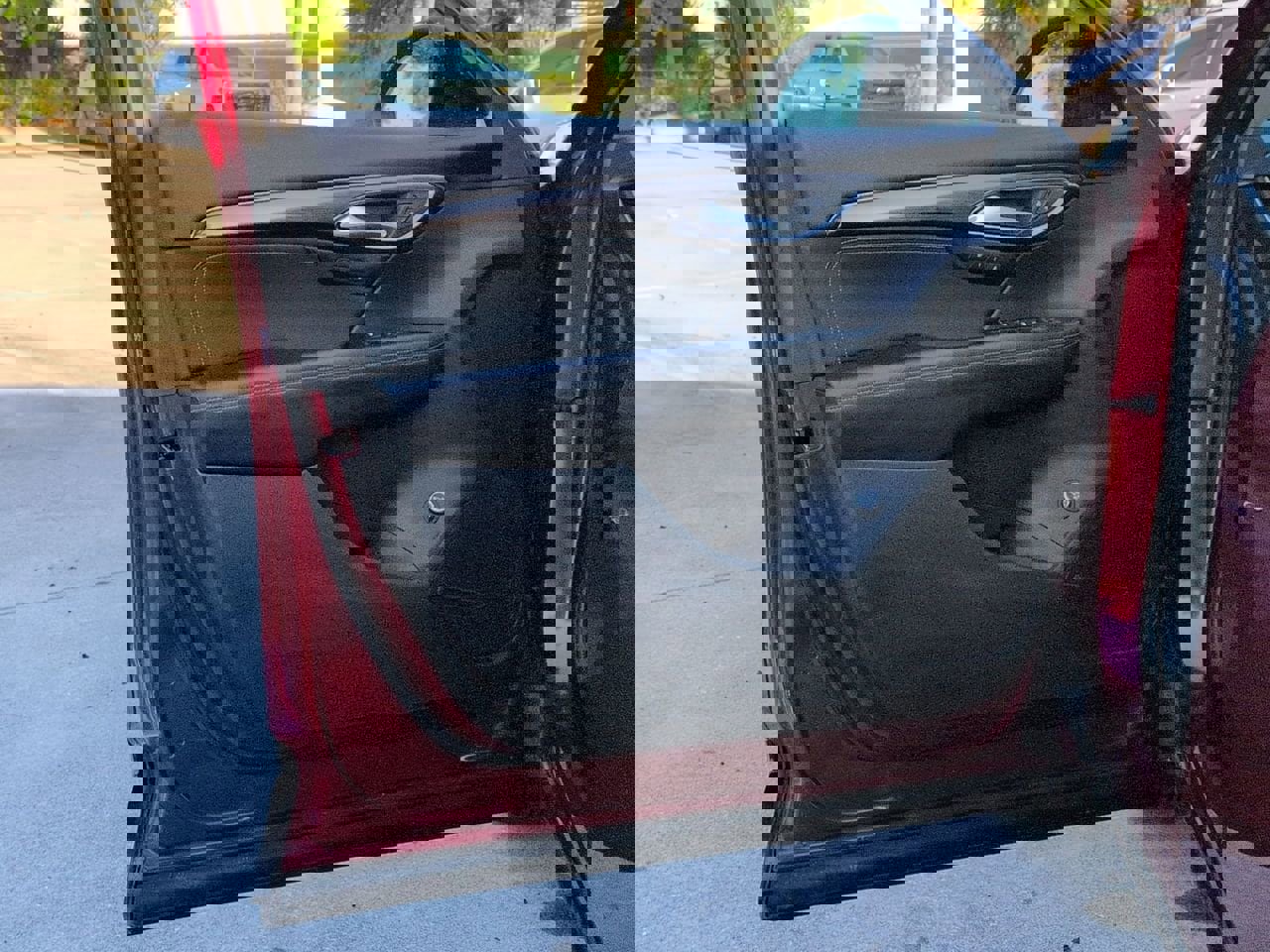 Used 2023 Buick Envision Essence w/ Sport Touring Package image 7